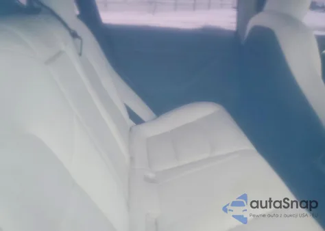 2022 Tesla Model 3 из США, поврежденный, VIN 5YJ3E1EB8NF315619